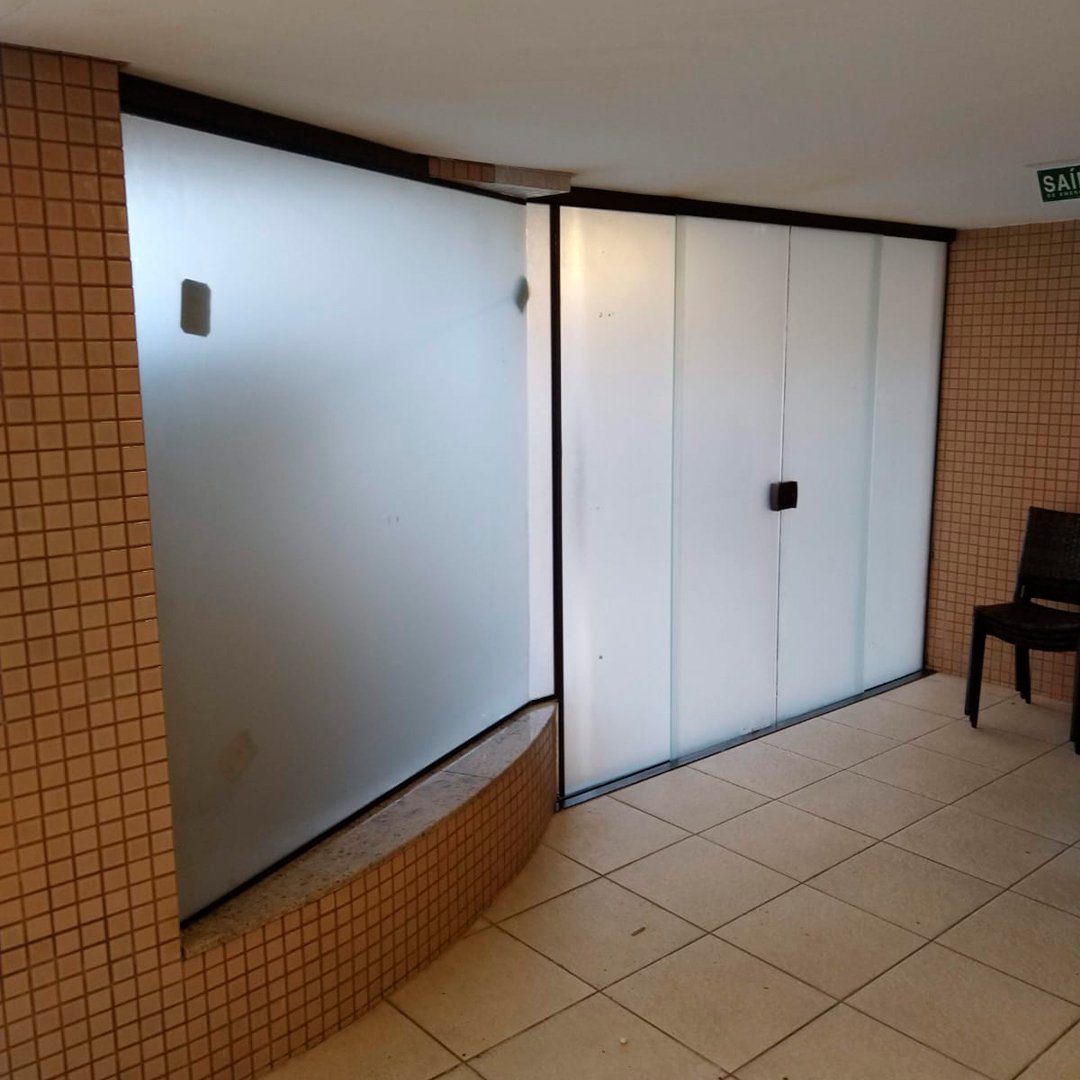 porta-empresa